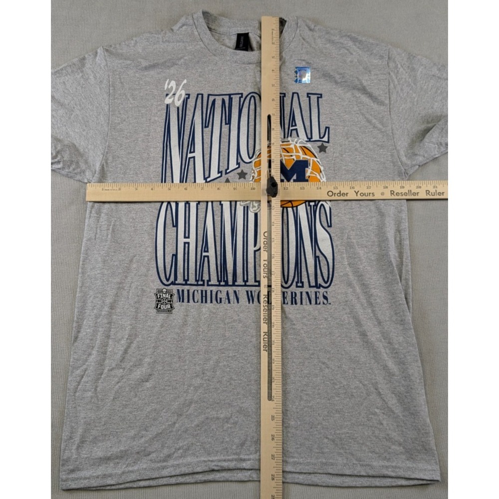 Michigan Wolverines Shirt Mens Medium Gray Basketball National Champions NWOT - Picture 7 of 9